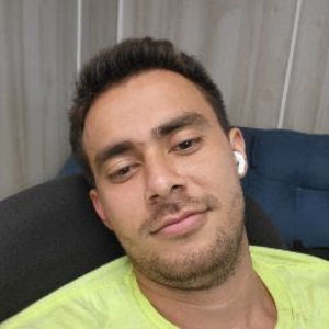 Meet your Posher, Luis